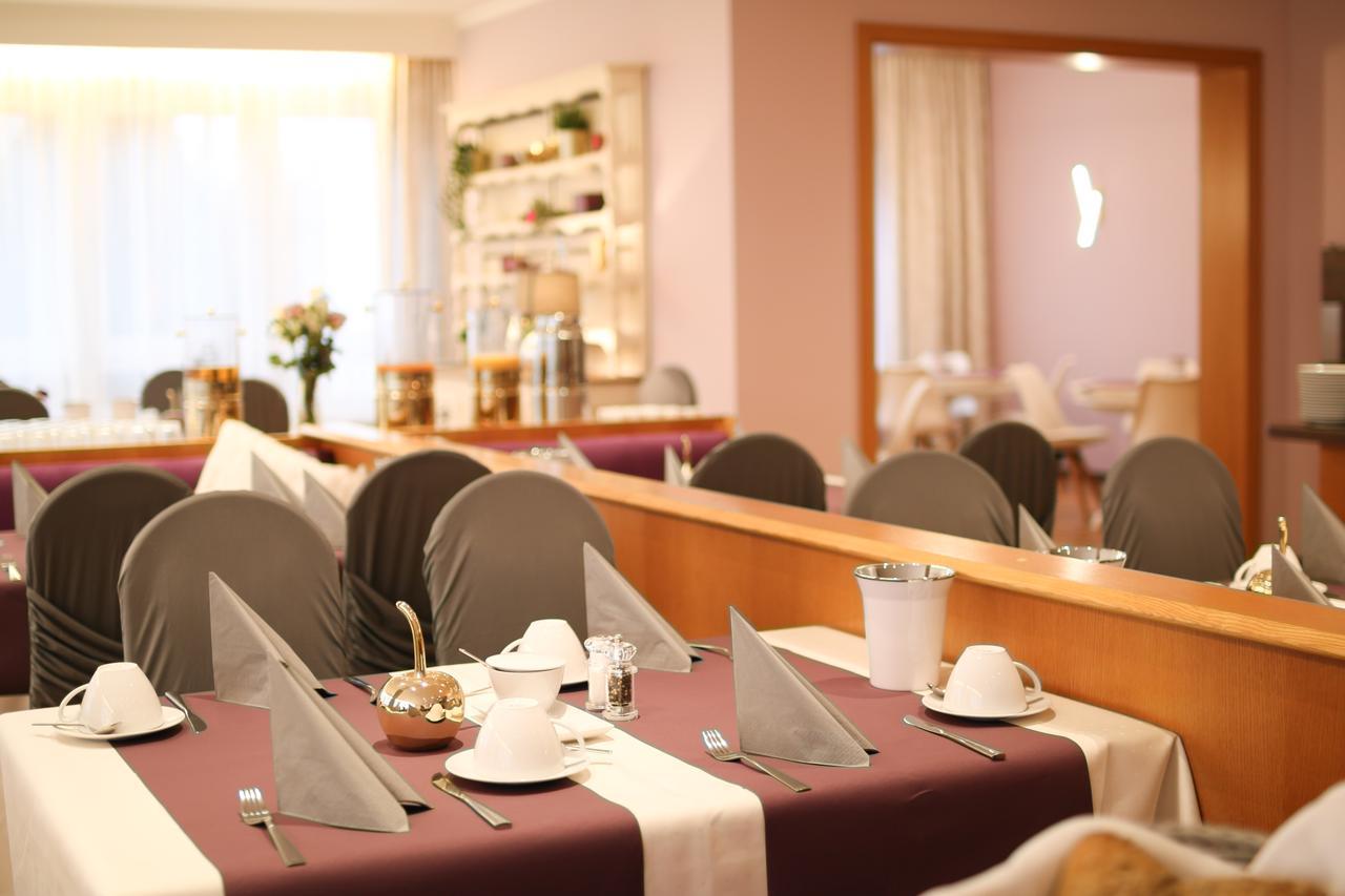 Boutique Hotel Beckenlehner Унтерахинг Екстериор снимка