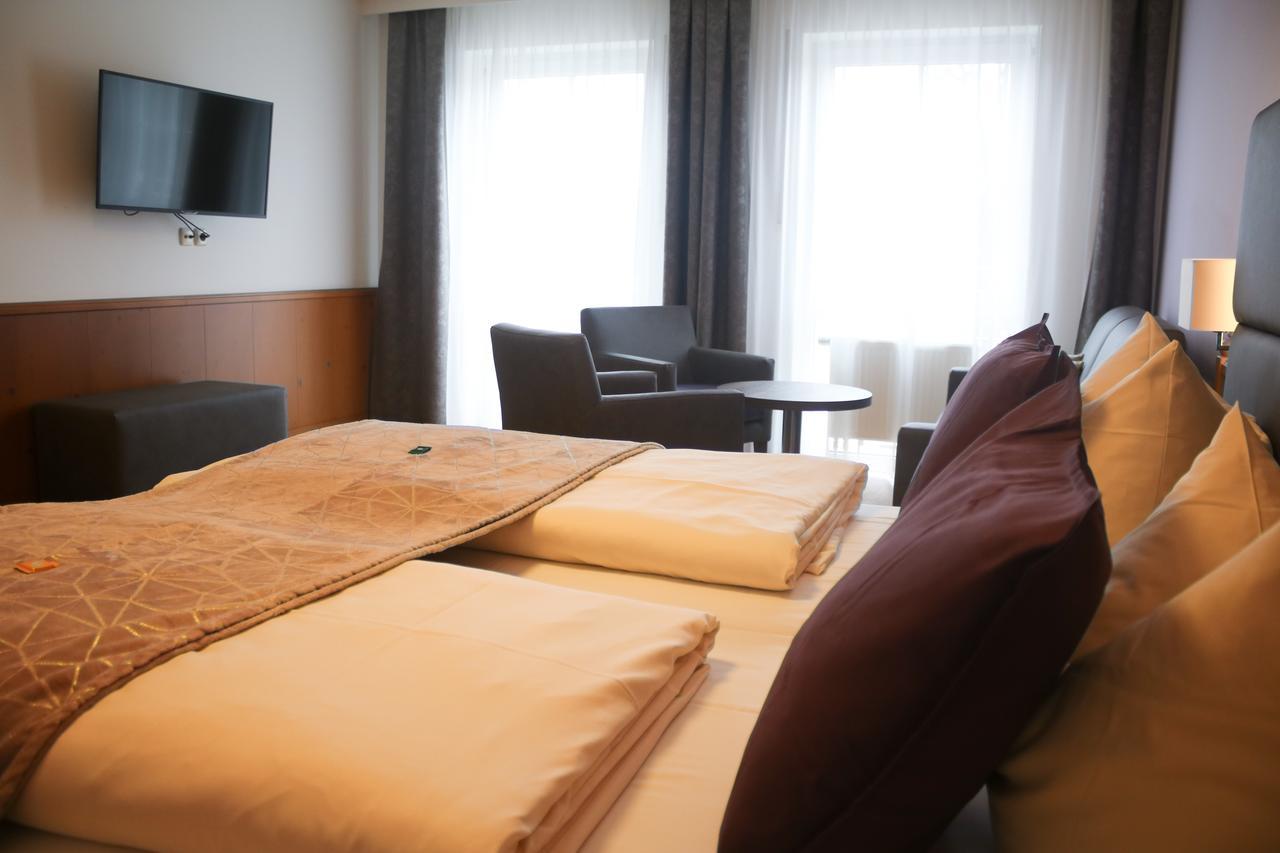 Boutique Hotel Beckenlehner Унтерахинг Екстериор снимка